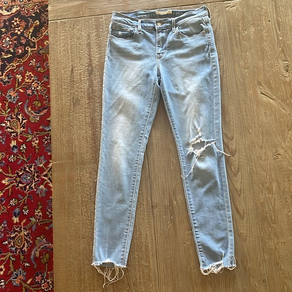 Levi’s 710 Super Skinny - Picture 1 of 4